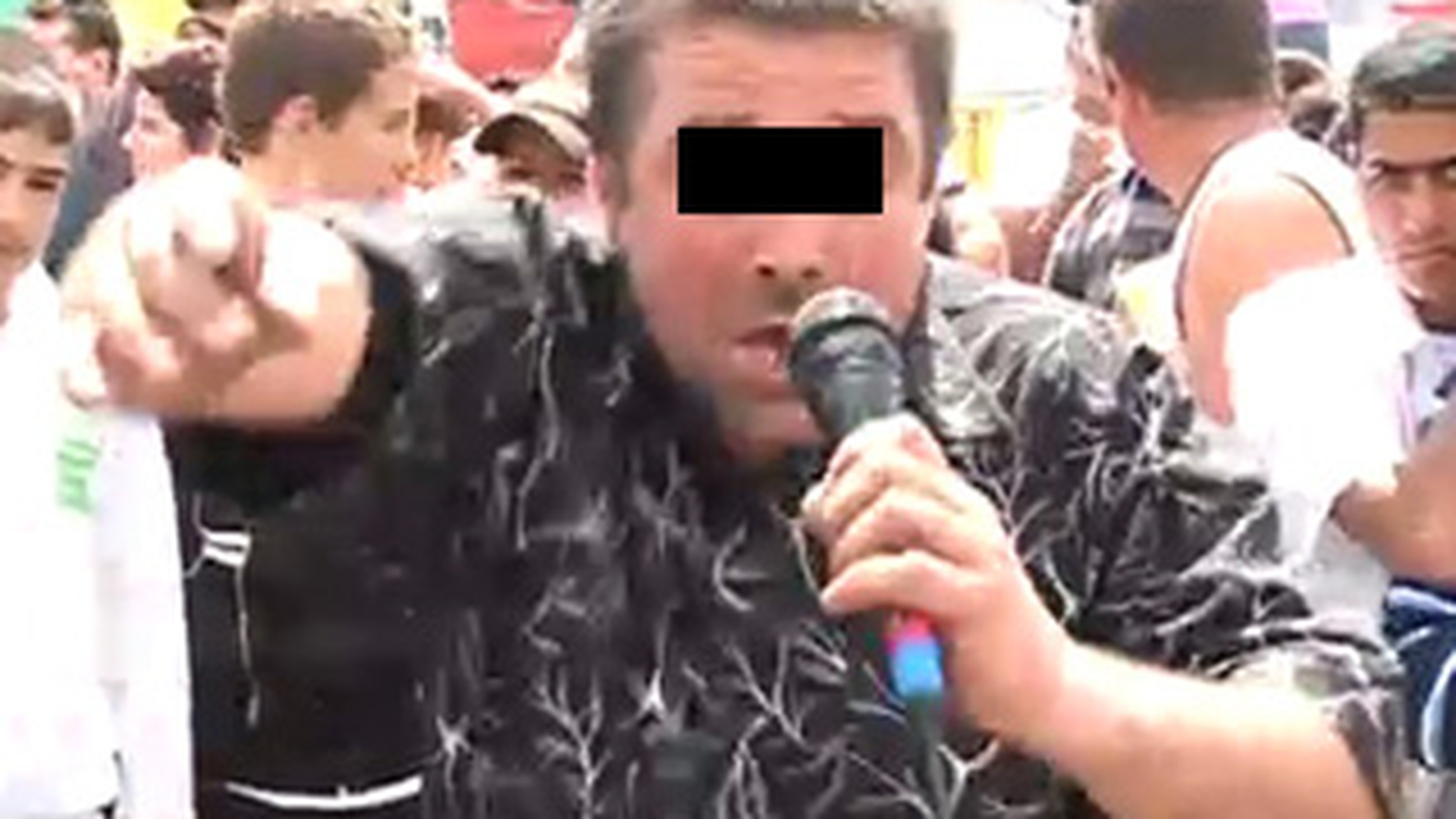 Ce face coreeanul PSY e minciuna! Emil de la Caracal e adevaratul inventator al "Gangnam Style"! Iata dovada!