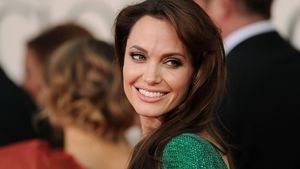 Angelina Jolie şi-a luat vilă de 25 de milioane de dolari! Cum arată locuinţa