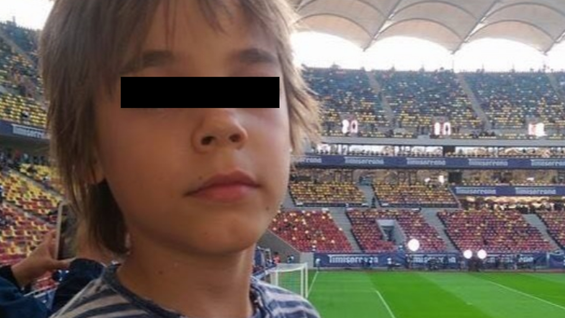 El este băiețelul de 13 ani care a căzut de la etajul 4 al unui hotel din Hunedoara și a murit!