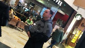 A intrat cu maşina într-un TIR, dar…Cum arată azi fostul stelist după ce şi-a revenit miraculos din comă