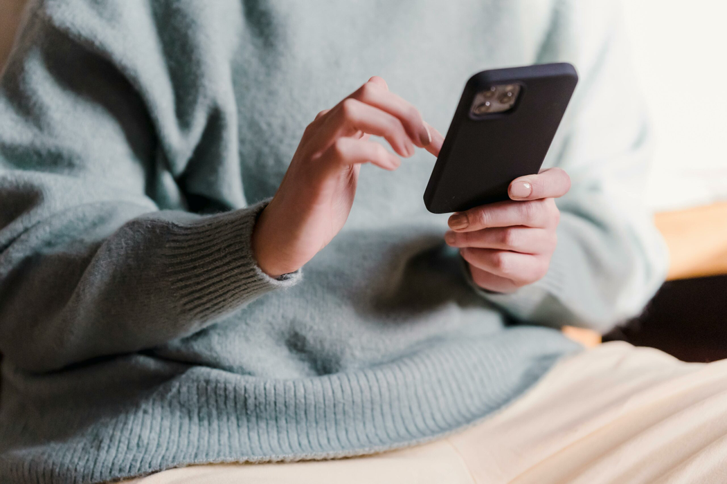Noua escrocherie care îi lasă pe români fără bani / Foto: Pexels