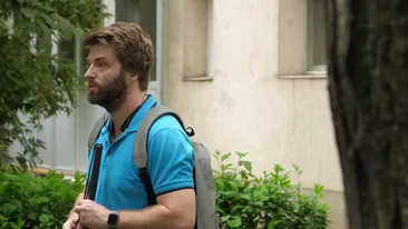 Povestea cutremurătoare a lui Marius, un nevăzător de 39 de ani din București. Cum vede el lumea și cum se descurcă în aglomerația infernală din Capitală