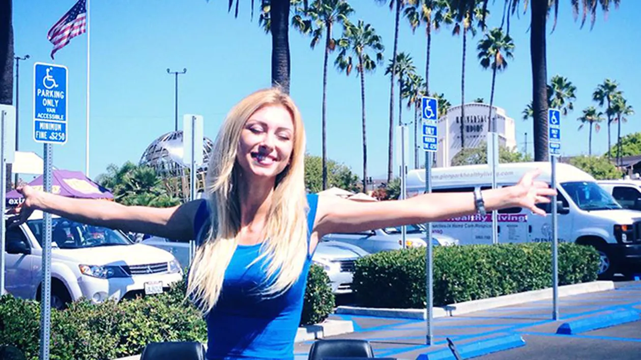 La cateva zile dupa ce si-a pierdut bunica, Andreea Balan revine in forta! Cantareata este mai sexy ca niciodata!