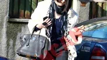 Amalia Nastase a devenit mai cocheta