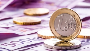 Curs BNR 6 noiembrie. Leul în raport cu euro, ultimele informații