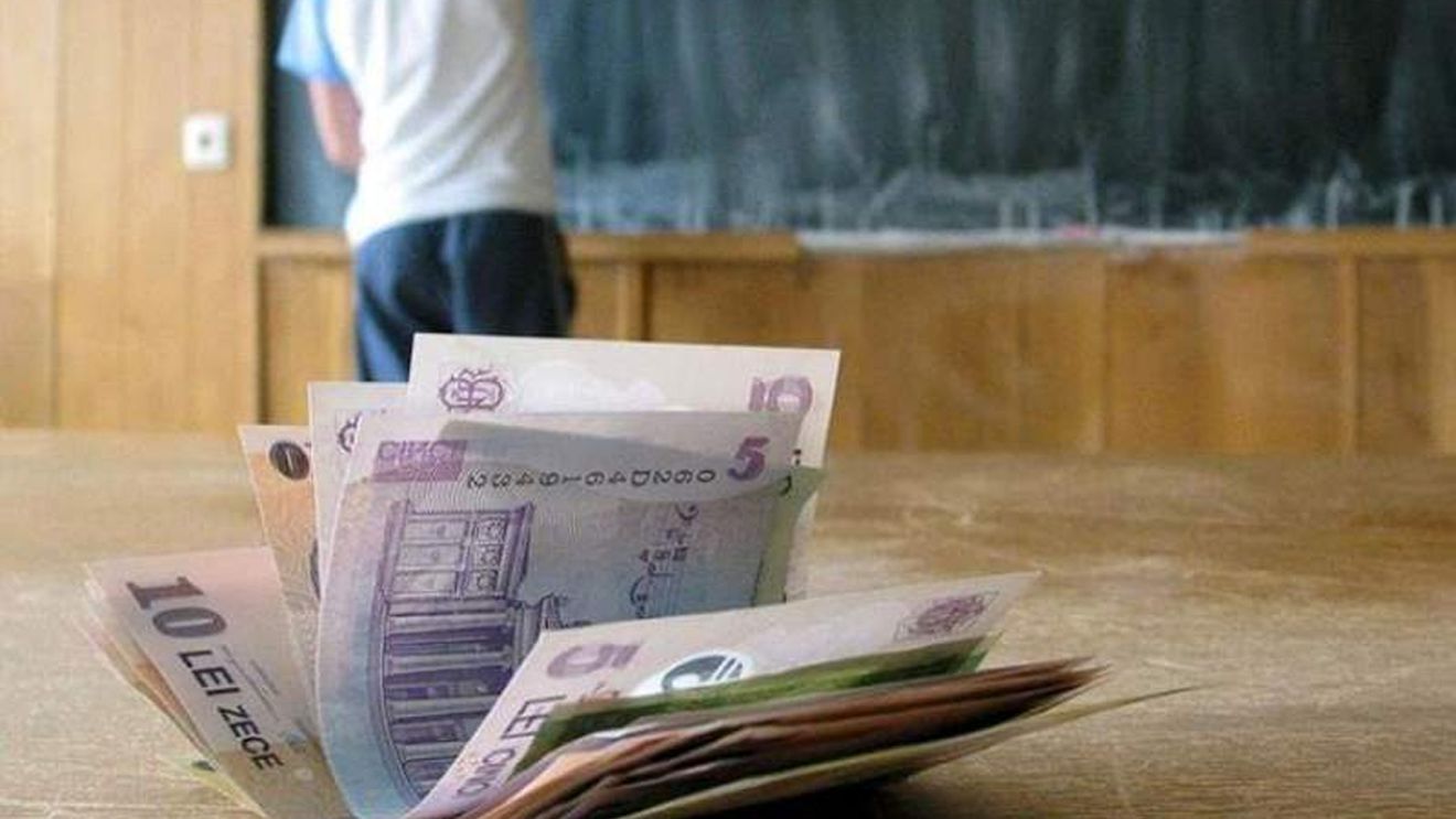 Atenție, români! Statul ar putea da 600 de lei pe lună pentru copii. Cine ar beneficia de acești bani