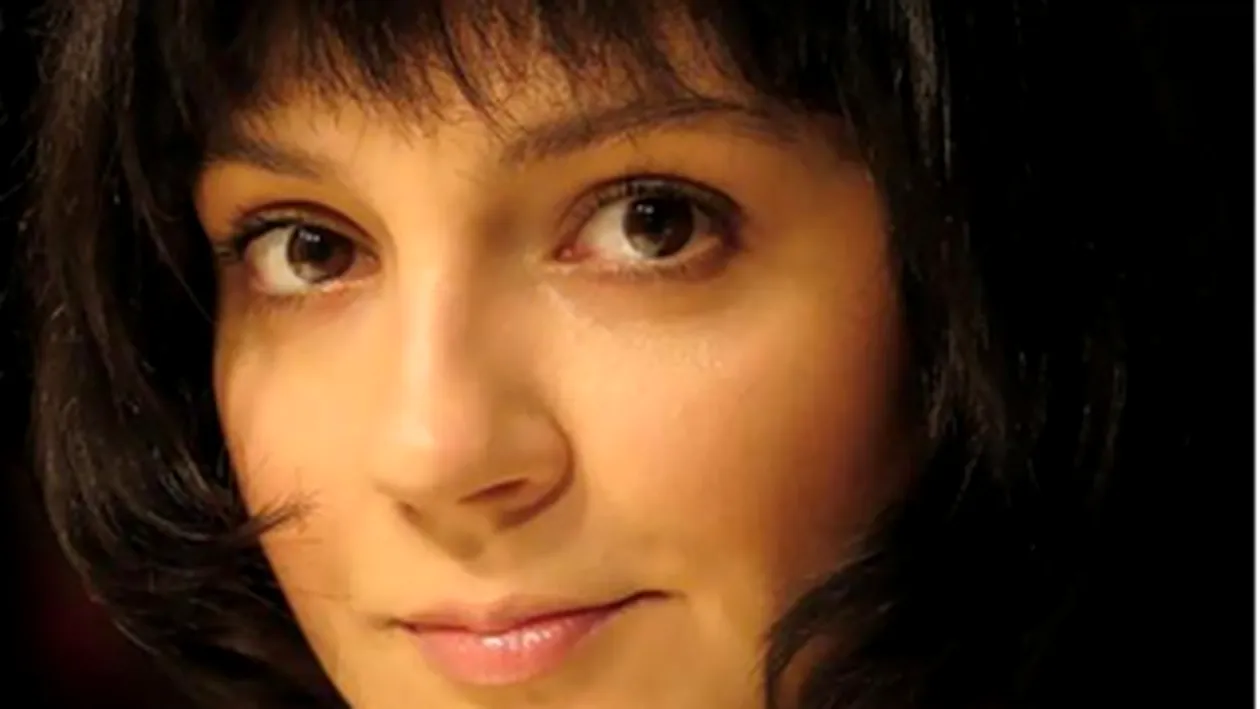 Ana Maria Moldovan: Nu merita sa mai raman in tara asta!