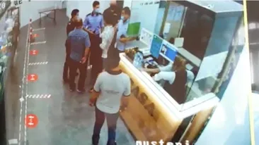 Imaginile de pe camerele de supraveghere cu scandalul provocat de cei 2 deputați PSD: „Totul este un abuz...”. VIDEO