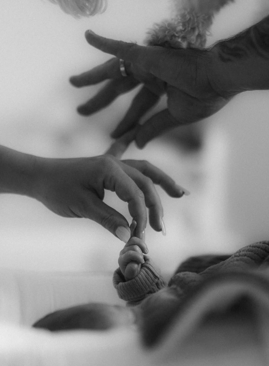 Bebe Francesca Sarao și Cristi Pungă/ sursa foto: Instagram