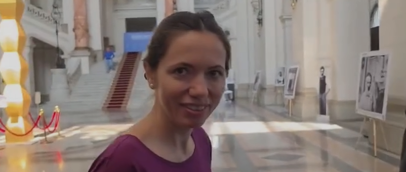 Mirabela Grădinaru a apărut la tribunal flancată de bodyguarzi. Primele imagini