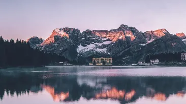 Fenomenul bizar care se petrece în Munții Făgăraș! Pare Photoshop, dar e real 100%