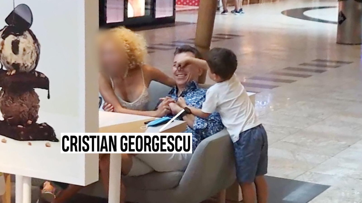 Fostul soț al Ancăi Țurcașiu, alături de noua iubită și băiețelul acesteia