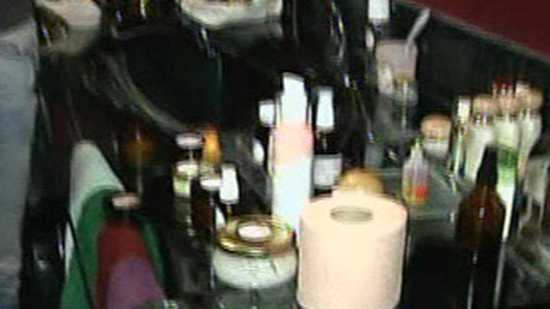 Victoria Blochina, fosta amanta a lui Piturca, isi prepara cremele cosmetice acasa! Afla care este ritualul ei de infrumusetare!