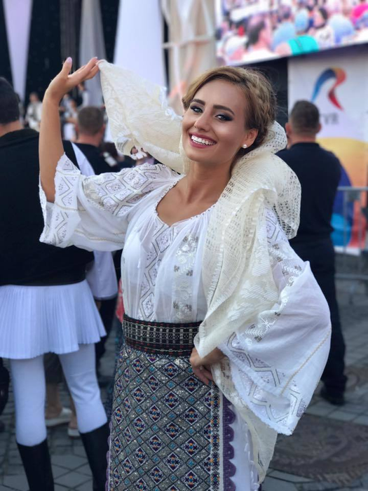 Emilia Dorobanţu, soţia presupusului amant al MARIEI CONSTANTIN, rupe tăcerea:”Maria nu a vrut să vorbească cu mine”