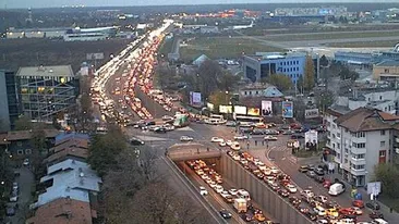 Accident grav pe DN1, soldat cu un mort