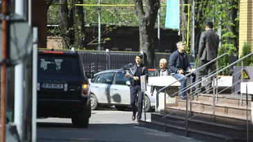 A ignorat Comitetul Executiv! Ce facea Piturca in vreme ce la FRF se discutau aprins rezultatele slabe ale Nationalei!