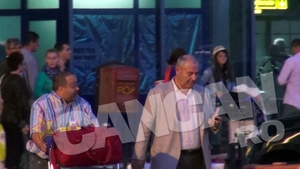 Saptamana de miere in familia lui Dorin Cocos s-a incheiat! Au venit cu acelasi avion, dar au plecat acasa separat!