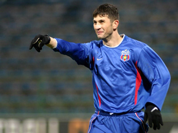 CLAUDIU RĂDUCANU revine de urgenţă în ţară! Ce veste a primit fotbalistul