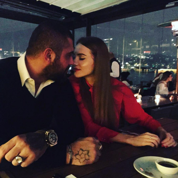 Cengiz Şıklaroğlu și-a “topit” kilogramele în plus de dragul fostei prezentatoare, Bianca Drăgușanu?! Milionarul cerchez îi îndeplinește româncei multe dintre dorințe