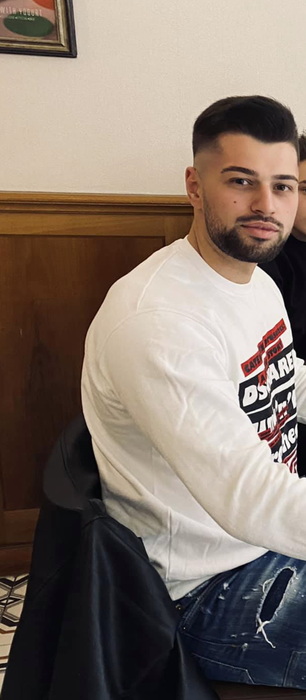 Cum arăta Teo Cosmin de la Insula iubirii 2025 pe vremea când nu avea fațete sau mușchi. Fanii Antena 1 nu l-ar fi recunoscut