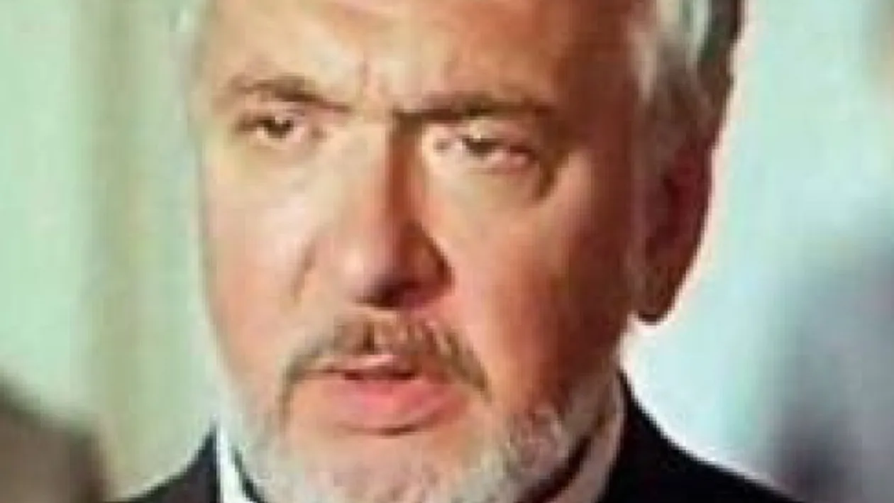 Marele actor Constantin Codrescu abia se mai ajunge cu banii: “Totul e cu reducere”