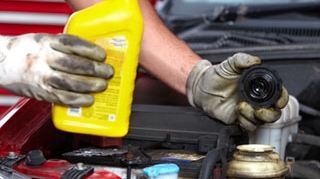 Spargere de 18.000 lei la fostul sediu al unui service auto