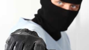 Un tânăr de 15 ani a ucis cinci persoane, dintre care trei copii!
