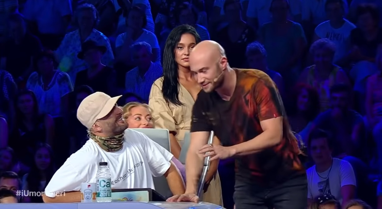Medicii au făcut tristul anunț! Boala incurabilă de care suferă Mihai Bendeac. A vrut, chiar, să se sinucidă din cauza asta. “Mi-e milă de voi!”