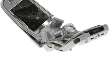 S-a impuscat din greseala, dar a fost salvat de telefonul mobil