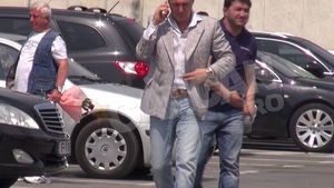 “Nepoateee!” Cand l-a vazut, lui Gigi Becali i s-a luminat fata! Afaceristul s-a ocupat personal de tot!