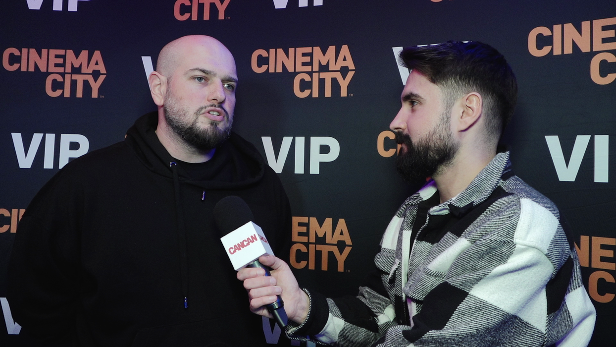 BRomania: "Dăm atât din casă încât din respect pentru tot ce înseamnă oamenii pe care îi cunoști e mult mai bine să le ții în casă. Dar totul a fost cât se poate de amiabil. Na, o despărțire nu e niciodată amiabilă 100%, dar a fost un an din care am învățat foarte multe și eu și ea!" (Foto: captură video)