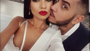 S-a despărţit de Fulgy, însă admiratorii roiesc în jurul ei. Ce cadou impresionant a primit Ina de la un pretendent