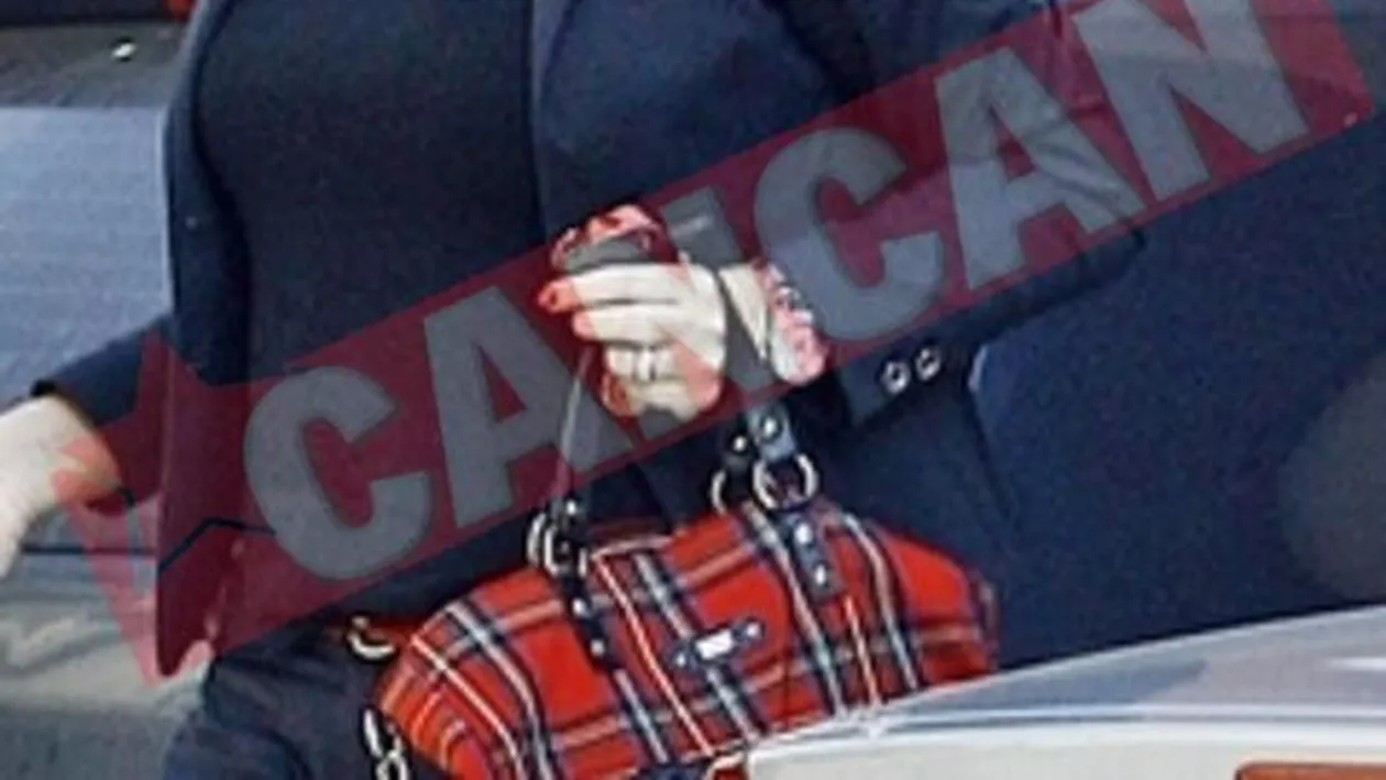 Mioara Mantale, cu verigheta pe deget