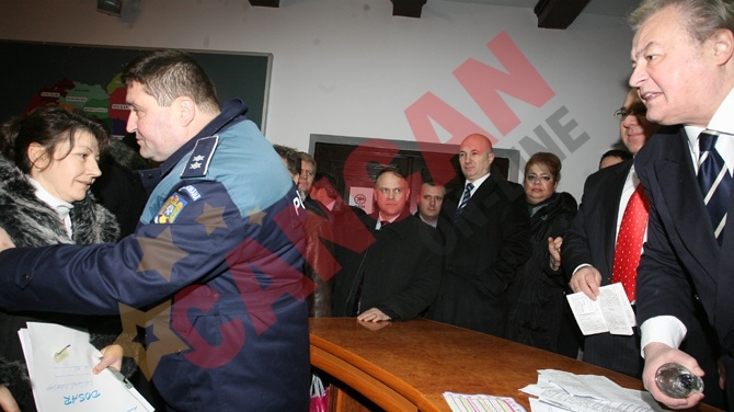 Corneliu Vadim Tudor va fi urmarit penal!