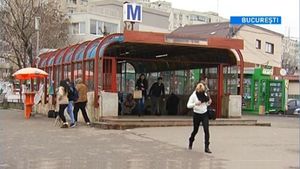 S-a crăpat tavanul! Cum arată stația de metrou Apărătorii Patriei după cutremurul petrecut duminică dimineață în România