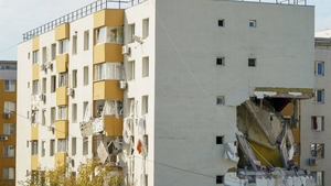 Ce a apărut într-un copac de lângă blocul groazei din Rahova? Trecătorii au fost uimiți