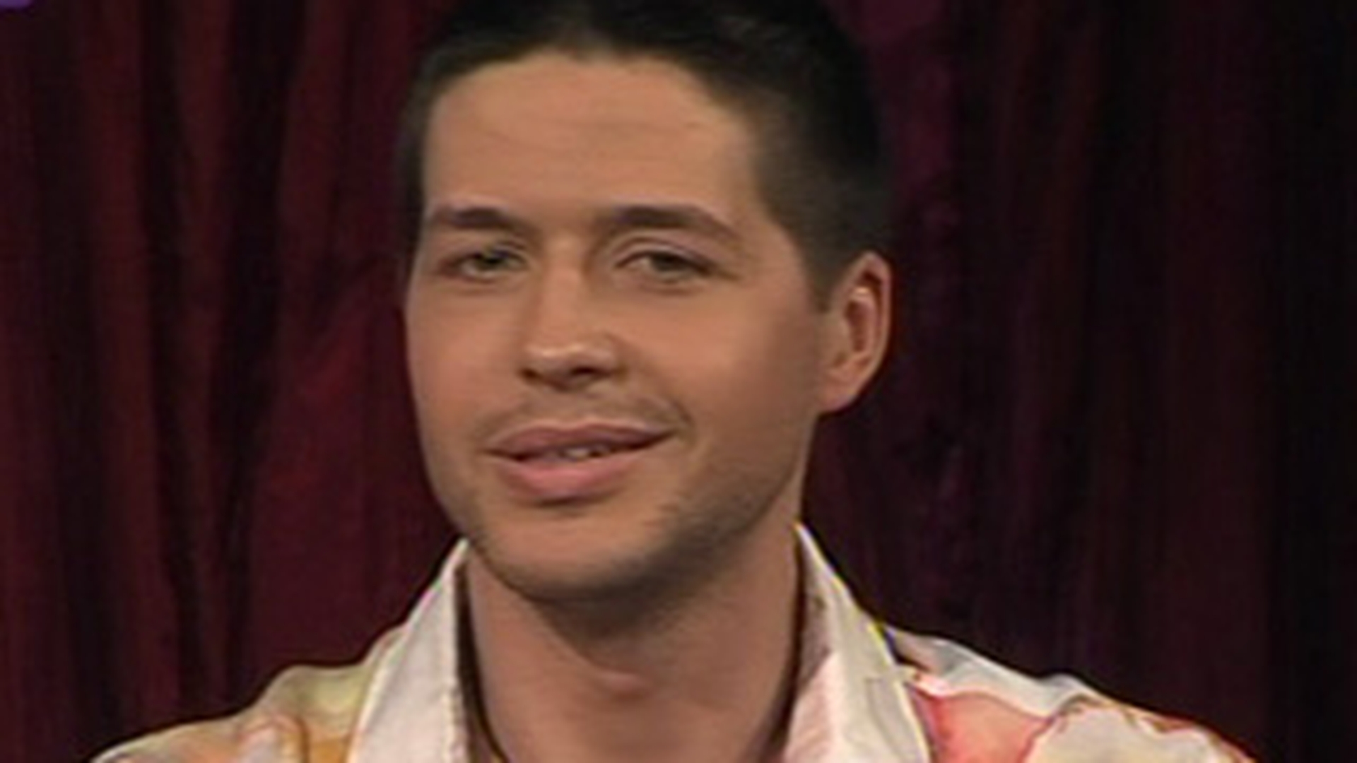 Jorge a castigat primii lui bani ca ospatar, cand avea 19 ani! Afla de ce a primit alt post dupa o saptamana!