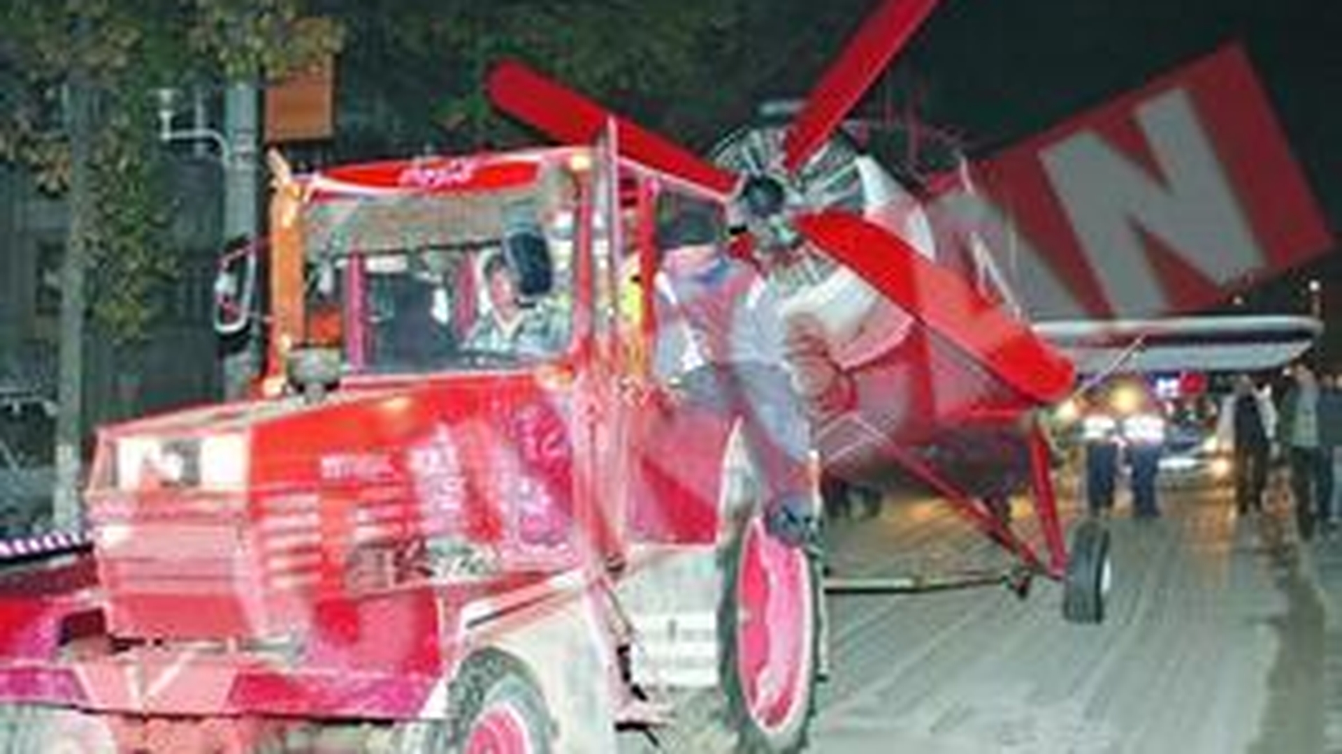 Avionul de la Doamna Ghica "a aterizat" In Fundeni