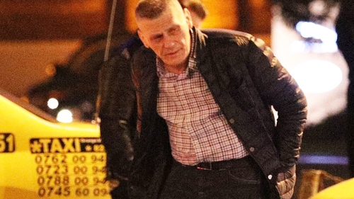 Unul dintre cei mai vechi clubberi din România a avut ghinion. Don ”Grivei” a plecat cu mâna goală, la 5 dimineaţa de la LOFT