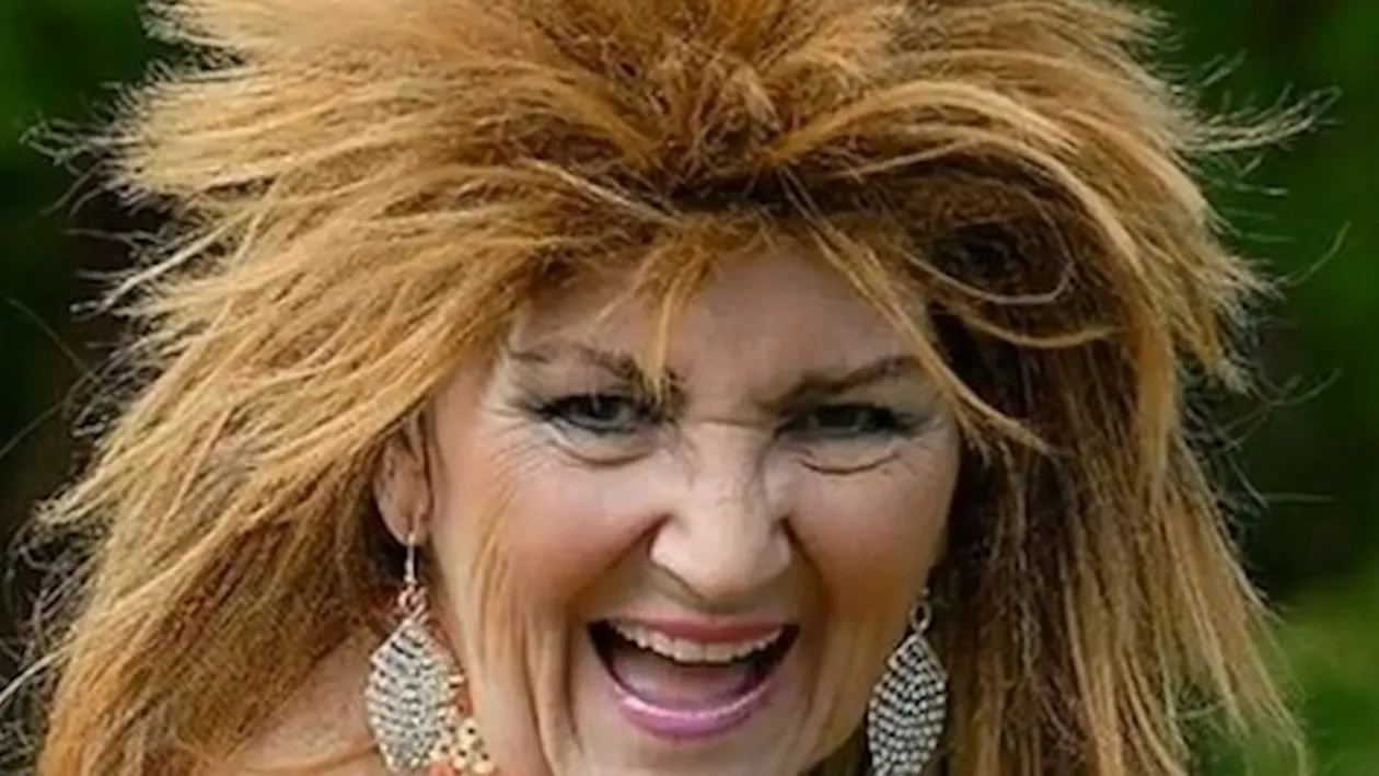 Virgina de 70 de ani, caut milionar amator de senzatii tari. Trebuie sa fie frumos si inalt