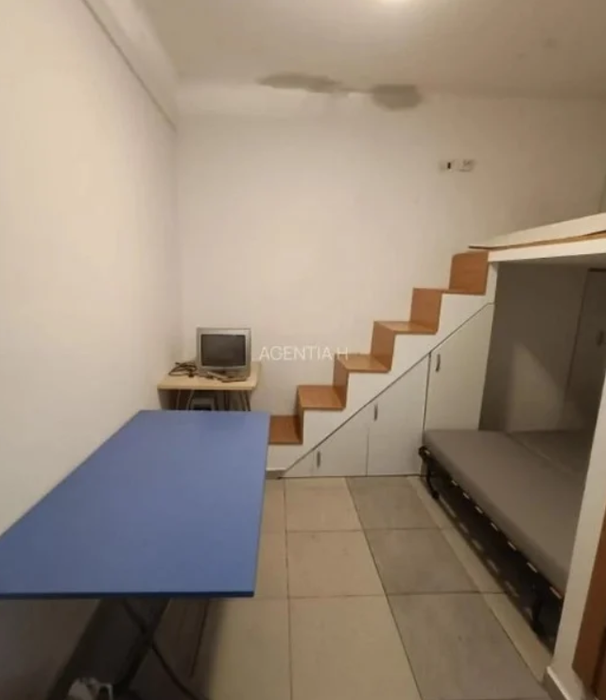 Garsoniera care se vinde cu 22.000 de euro/ Sursa foto: Imobiliare.ro