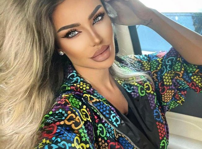 Bianca Drăgușanu, suspectată că s-ar fi căsătorit în secret cu Gabi Bădălău? “Port zâmbetul pe care tu mi l-ai dat și rochia visurilor mele” | FOTO