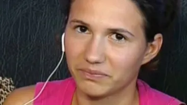 Primele imagini cu eleva violata, la un an de la scandal. Raluca s-a intors la liceu dupa ce cazul sau a impartit Romania in doua!