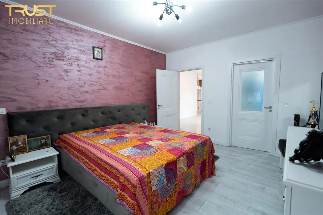 Fostul fundaș central de la Dinamo își vinde casa. Cum arată vila din Cluj cu 3 dormitoare, 2 băi, bucătărie și terasă