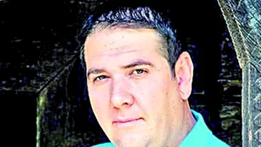 Scandal in lumea muzicii de petrecere. Adi Caval, terorizat si amenintat cu interlopi