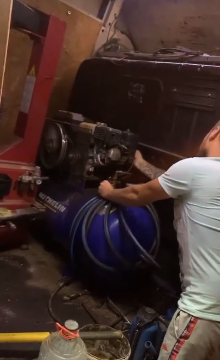 Anda Adam, îngrijorată în miez de noapte: “M-a luat poliția”. Ce a urmat după ce au apărut două echipaje ale oamenilor legii