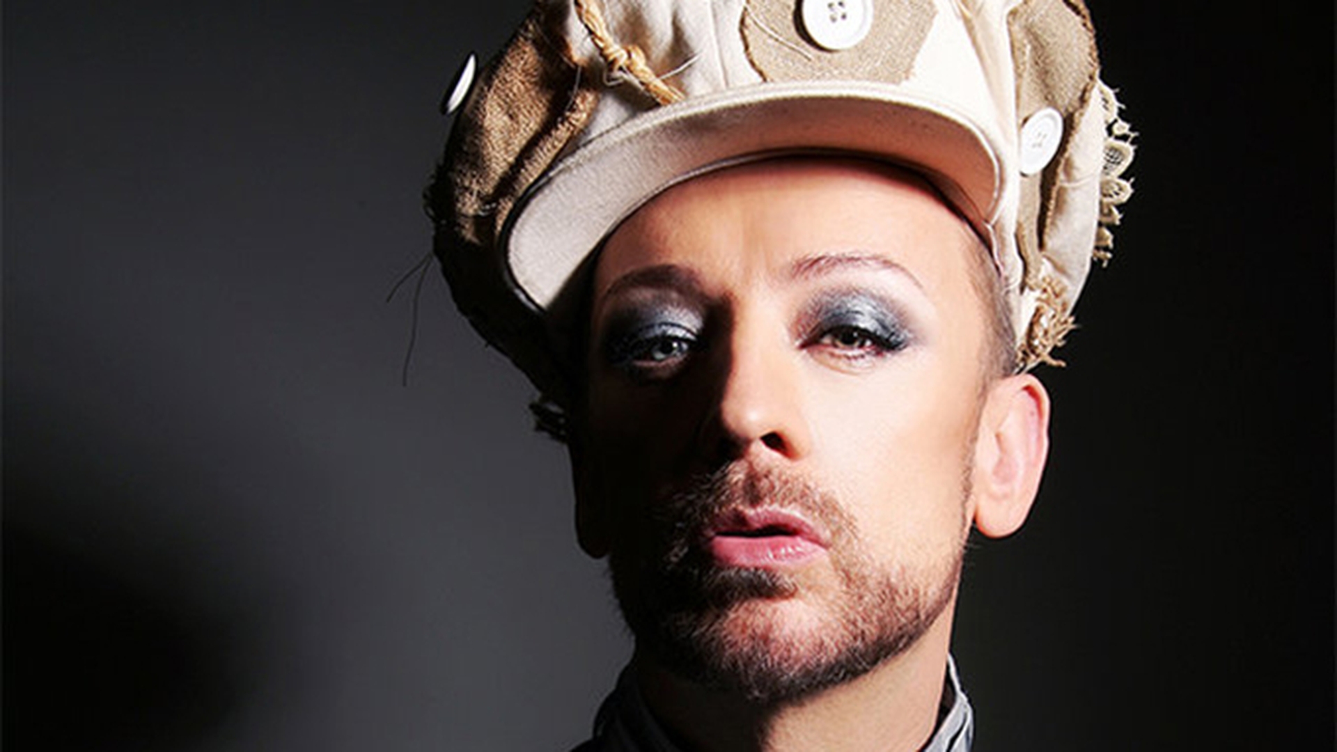 BOY GEORGE, ameninţat cu moartea! Ce a trebuit să facă starul pop
