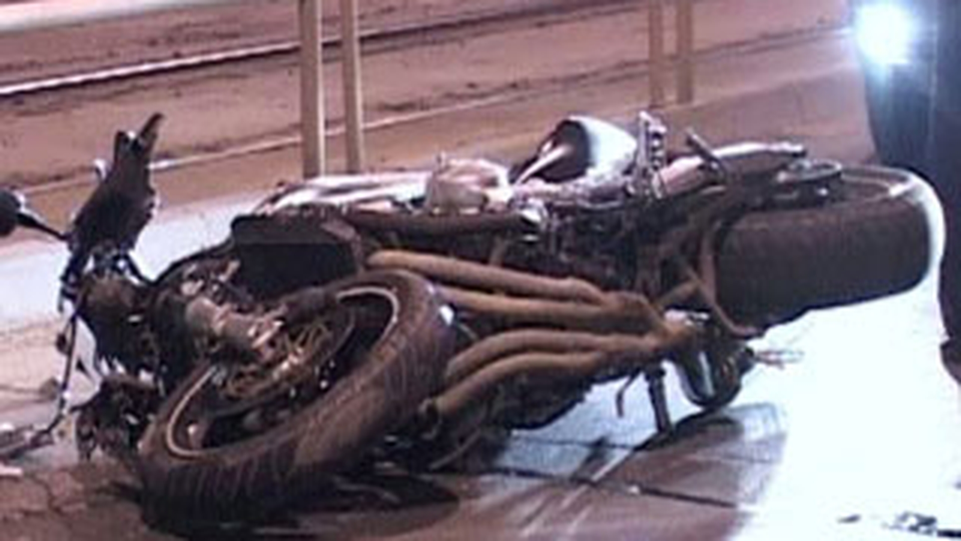 O femeie a fost accidentata mortal de un motociclist pe trecerea de pietoni, in Capitala