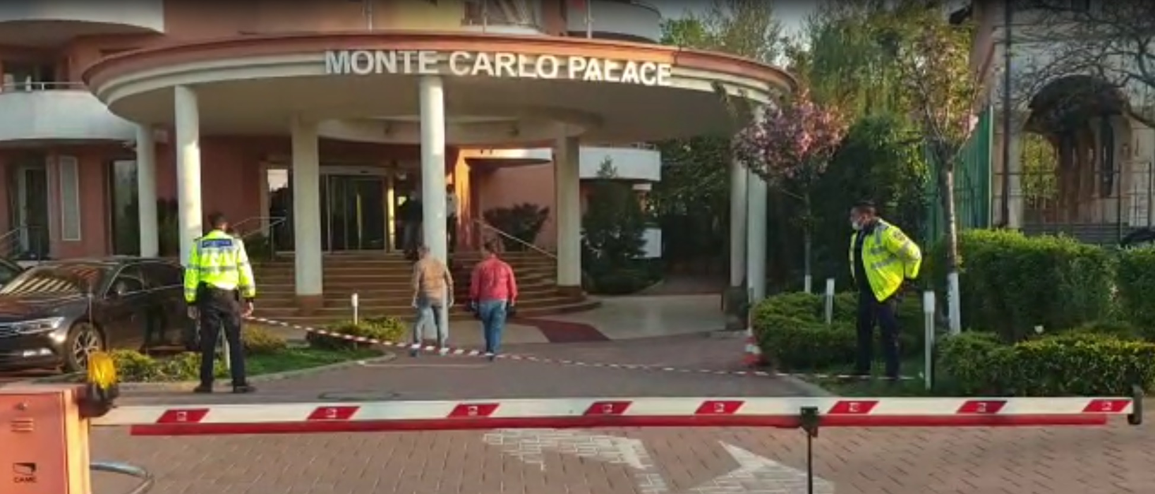 Scene ca într-un film de groază, la un hotel din Capitală