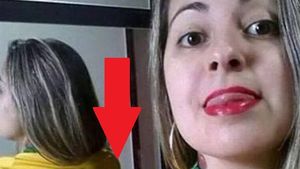 Detaliul PERVERS din aceasta fotografie! Tot internetul rade de ea pentru ce apare scris pe tricoul nationalei Braziliei